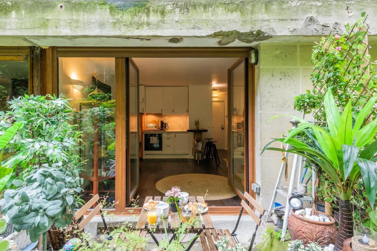 Un Coin De Paradis Avec Jardin A Montmartre Διαμέρισμα Παρίσι