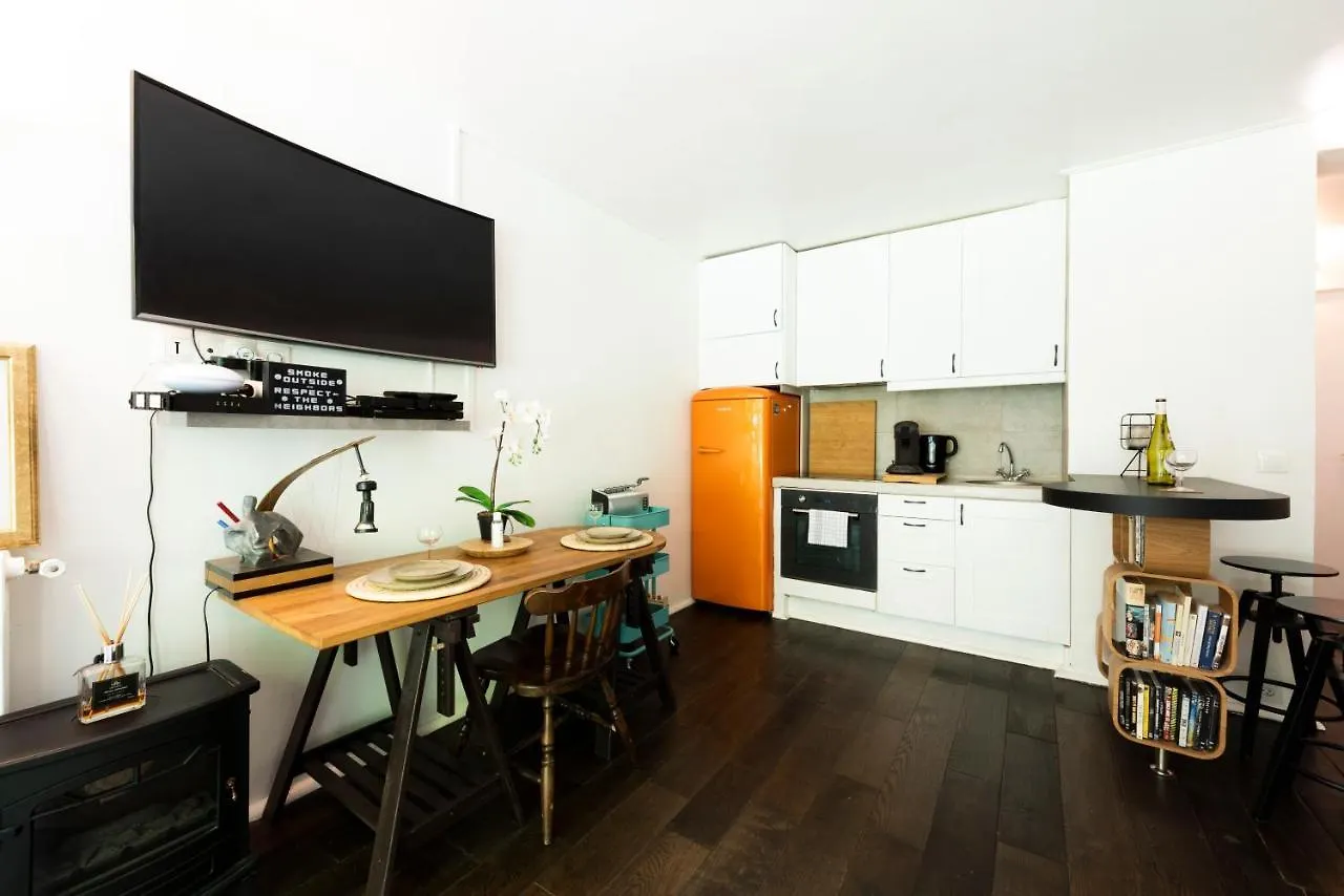 Un Coin De Paradis Avec Jardin A Montmartre Apartment Paris France