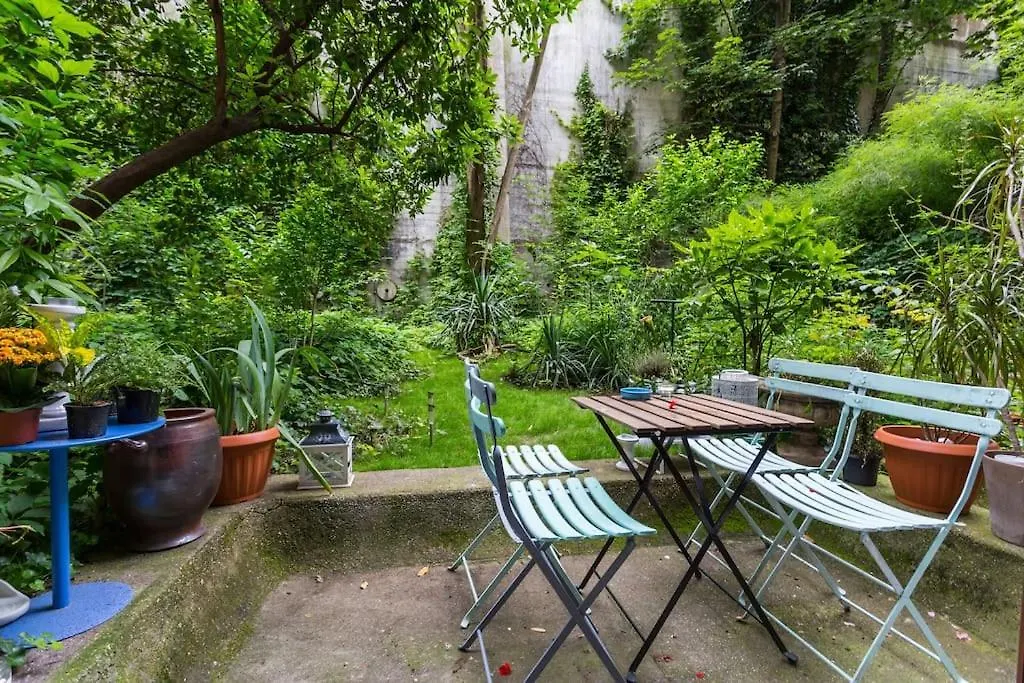 Un Coin De Paradis Avec Jardin A Montmartre Apartment Paris 0*,  France