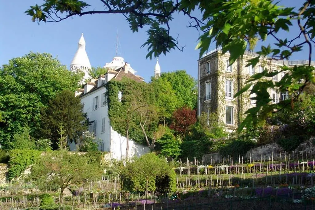 Un Coin De Paradis Avec Jardin A Montmartre Apartment Paris
